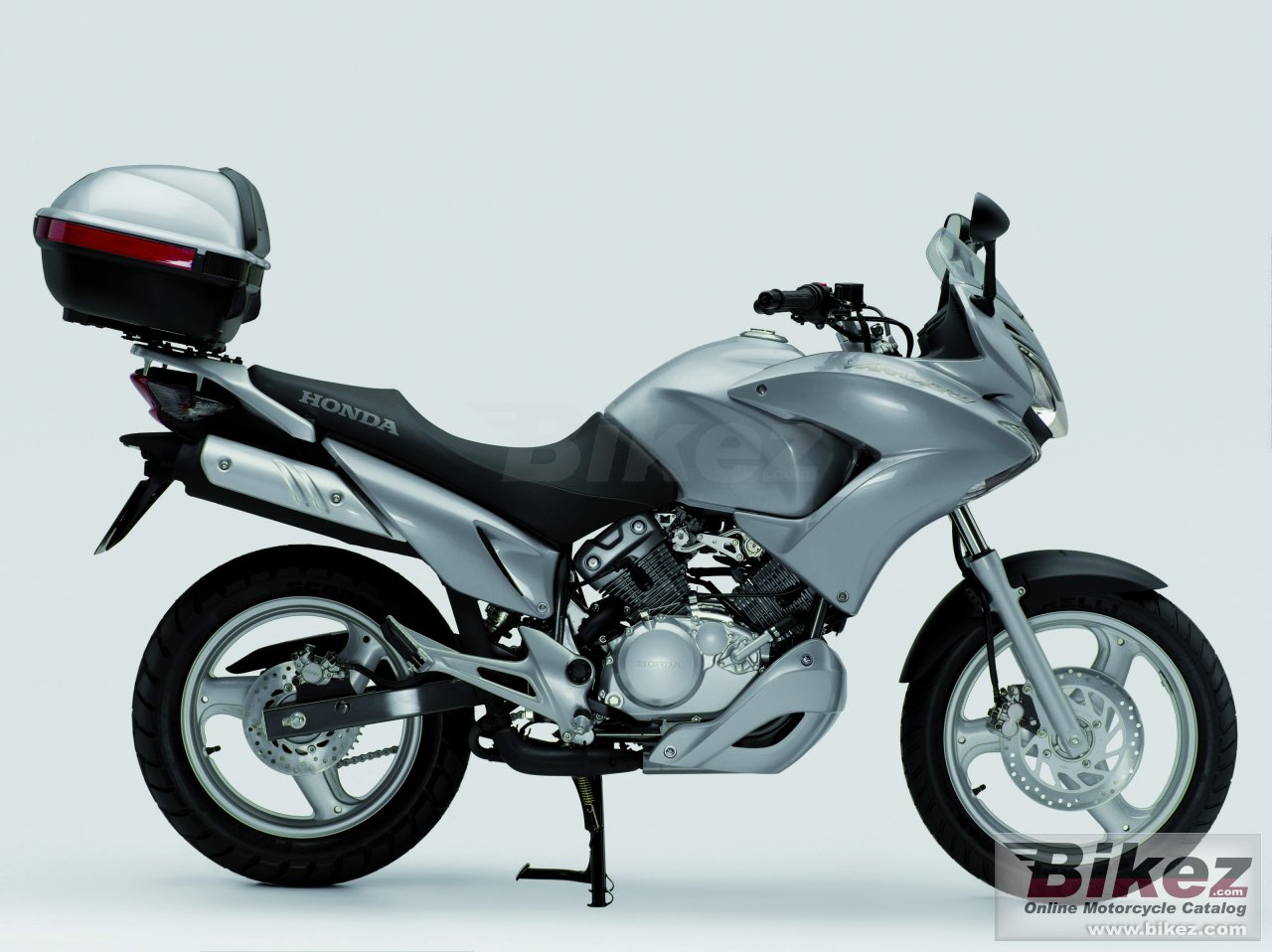 Thumbnail for Honda XL125V Varadero 2008
