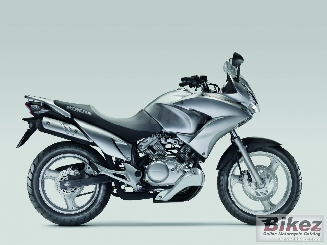 Thumbnail for Honda XL125V Varadero 2010