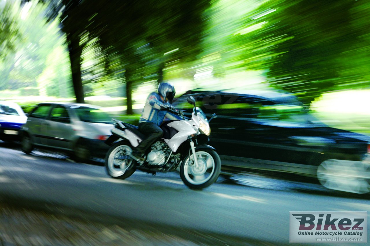 Thumbnail for Honda XL125V Varadero 2010
