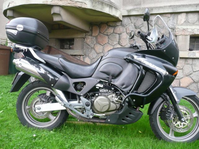 Thumbnail for Honda XRV 1000 Varadero 1999