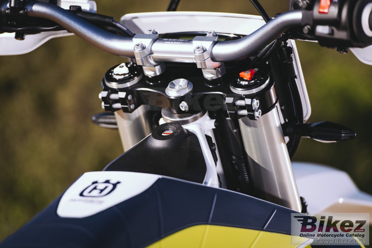 Thumbnail for Husqvarna 701 Enduro 2016