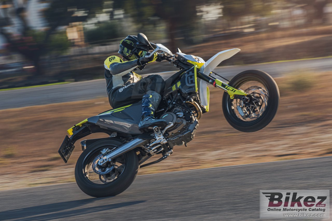 Thumbnail for Husqvarna 701 Supermoto 2023