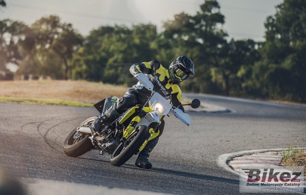 Thumbnail for Husqvarna 701 Supermoto 2023