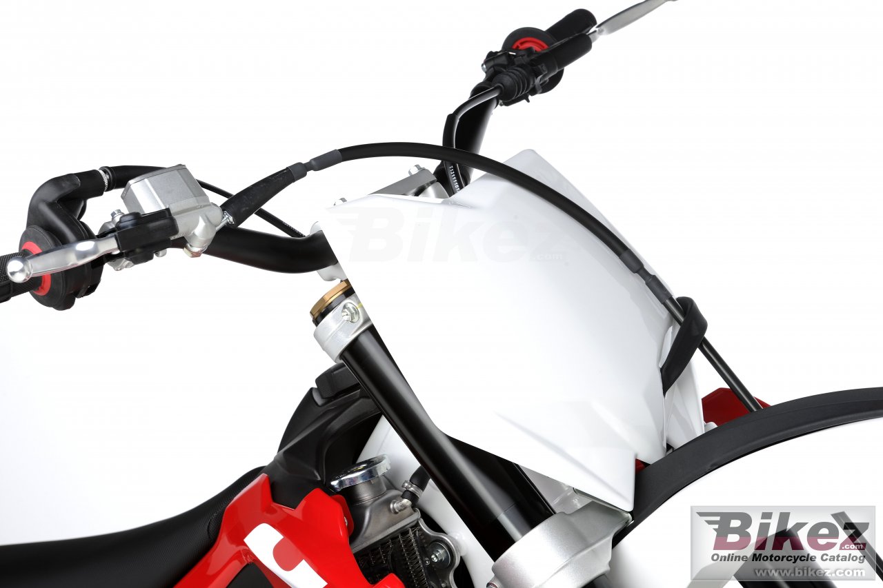 Thumbnail for Husqvarna CR125 2011