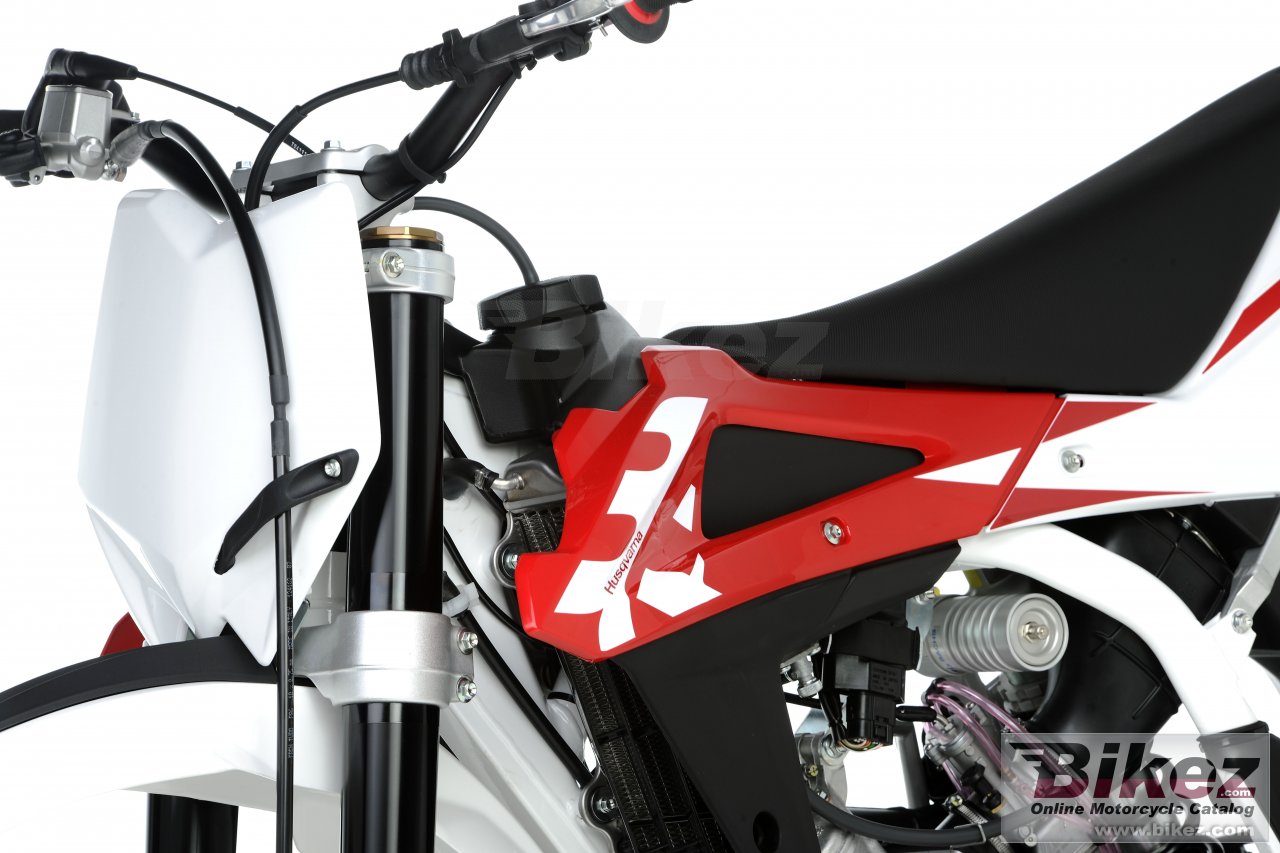 Thumbnail for Husqvarna CR125 2011