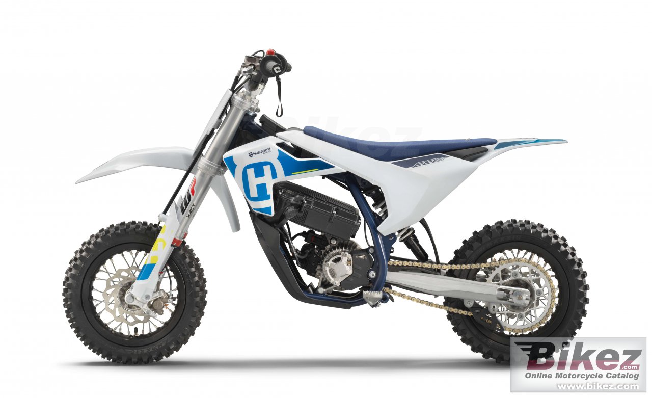 Thumbnail for Husqvarna EE 3 2023