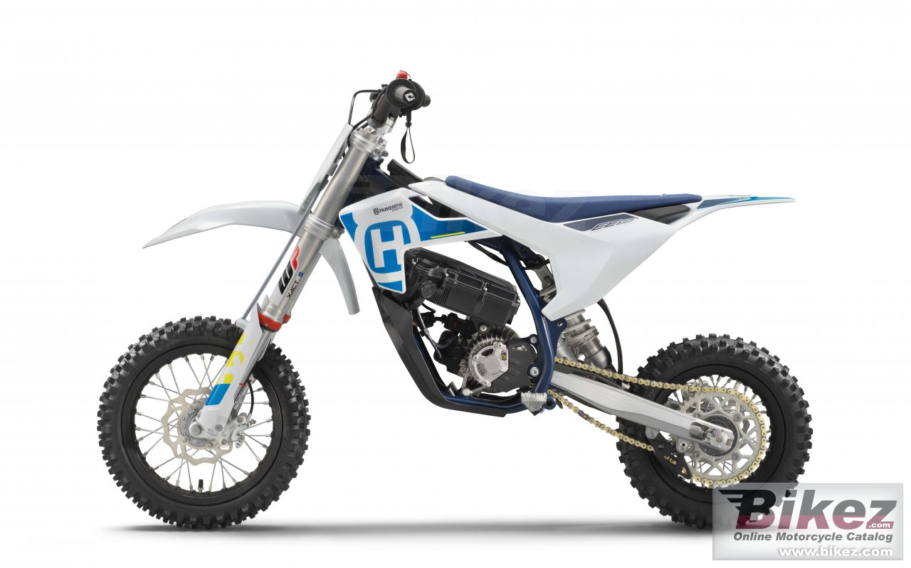 Thumbnail for Husqvarna EE 5 2023