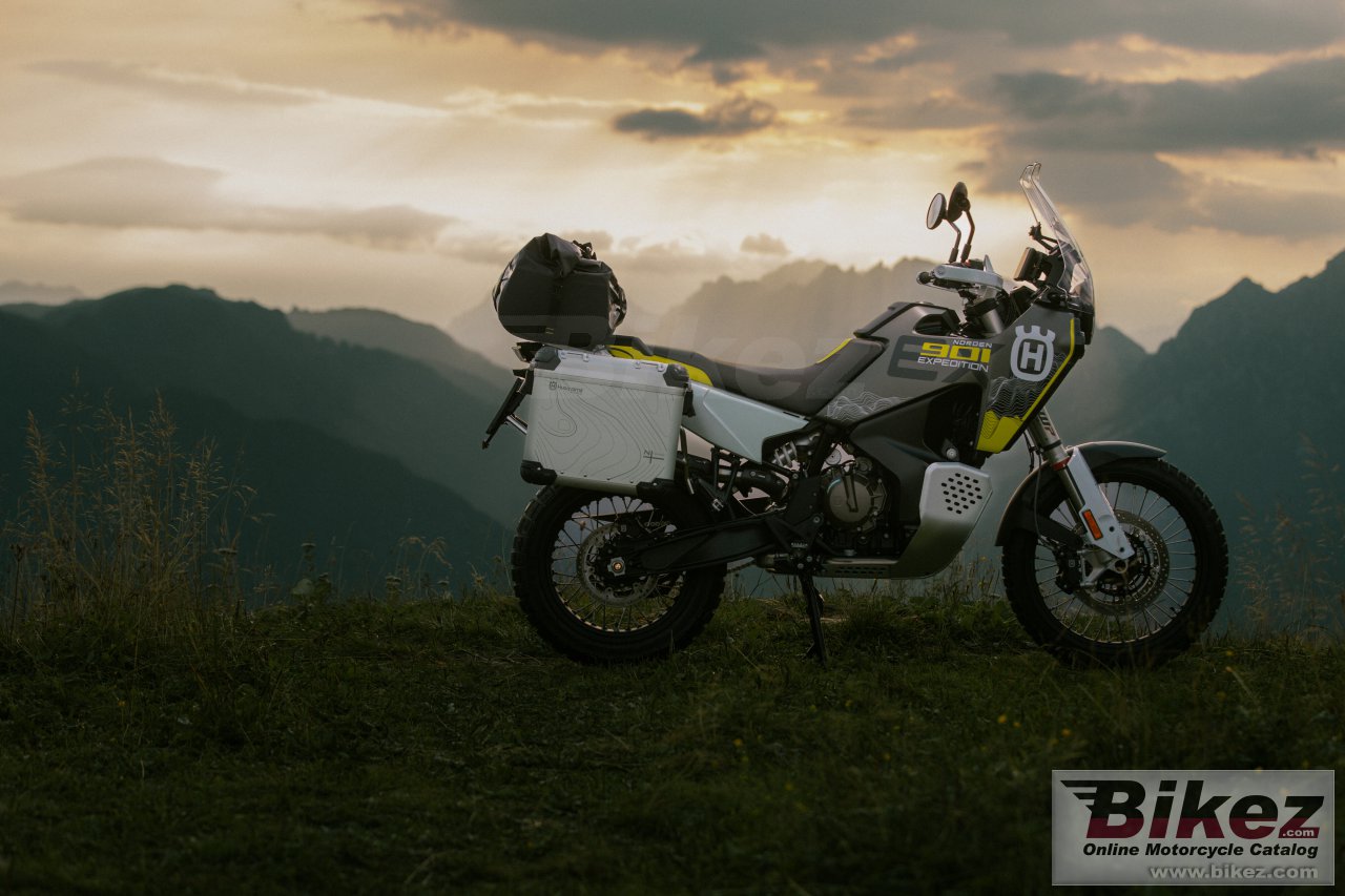 Thumbnail for Husqvarna Norden 901 Expedition 2025