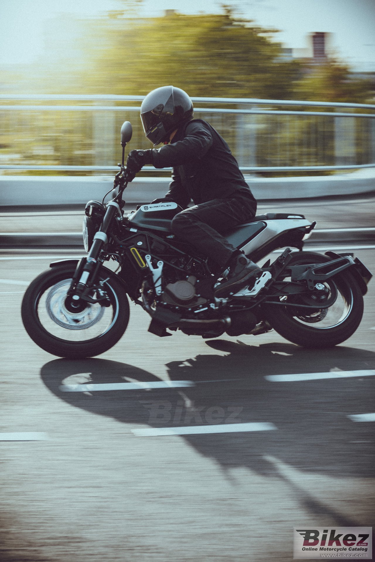 Thumbnail for Husqvarna Svartpilen 125 2021