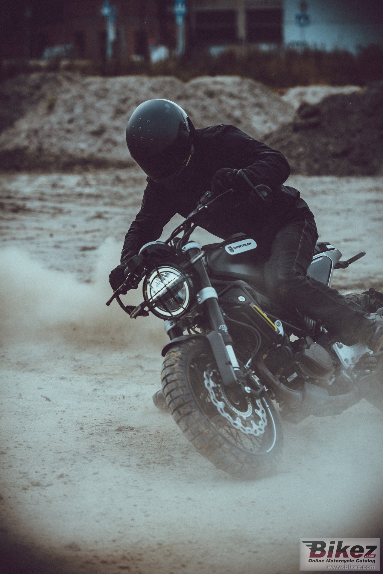 Thumbnail for Husqvarna Svartpilen 125 2021