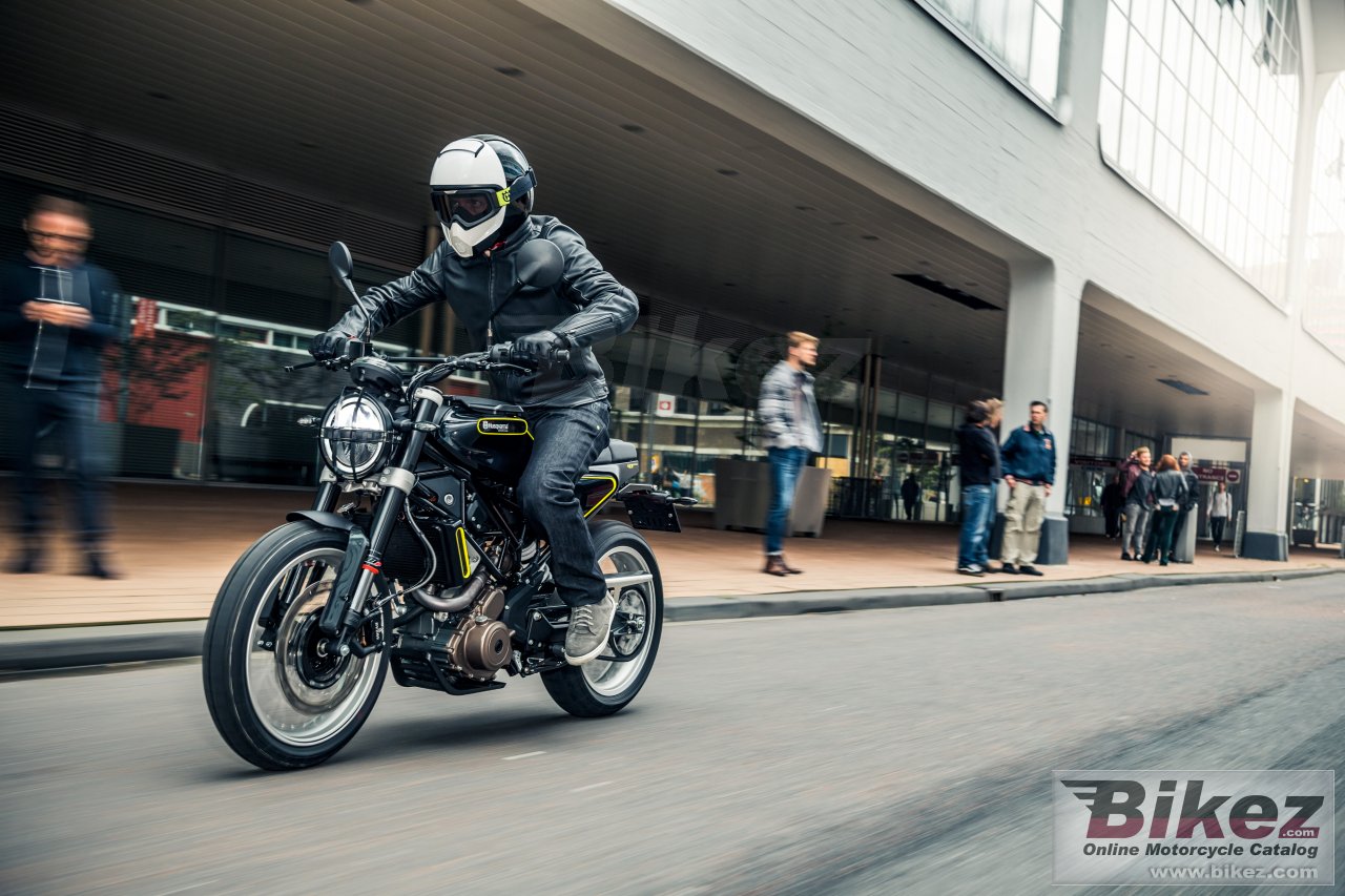 Thumbnail for Husqvarna Svartpilen 401 2018