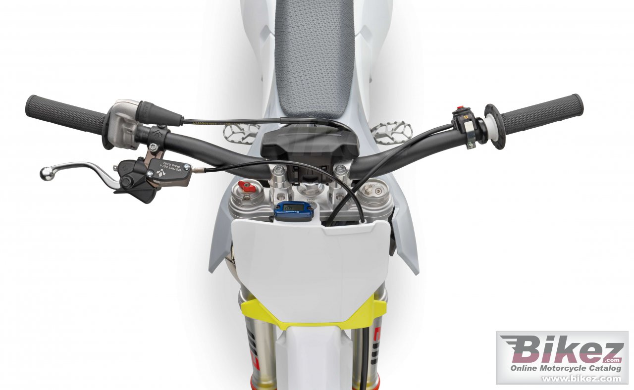 Thumbnail for Husqvarna TC 50 2024