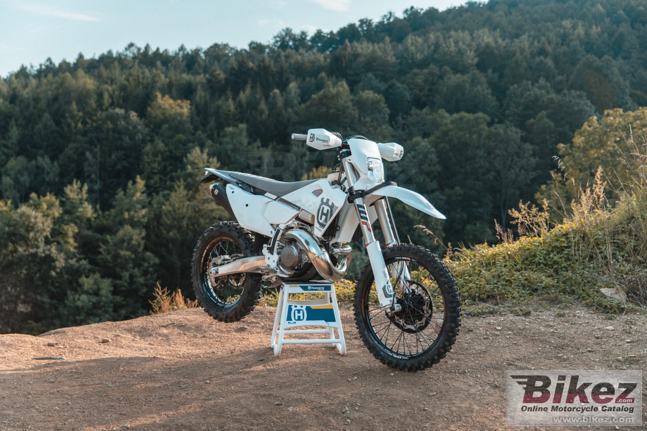 Thumbnail for Husqvarna TE 300 Pro 2025