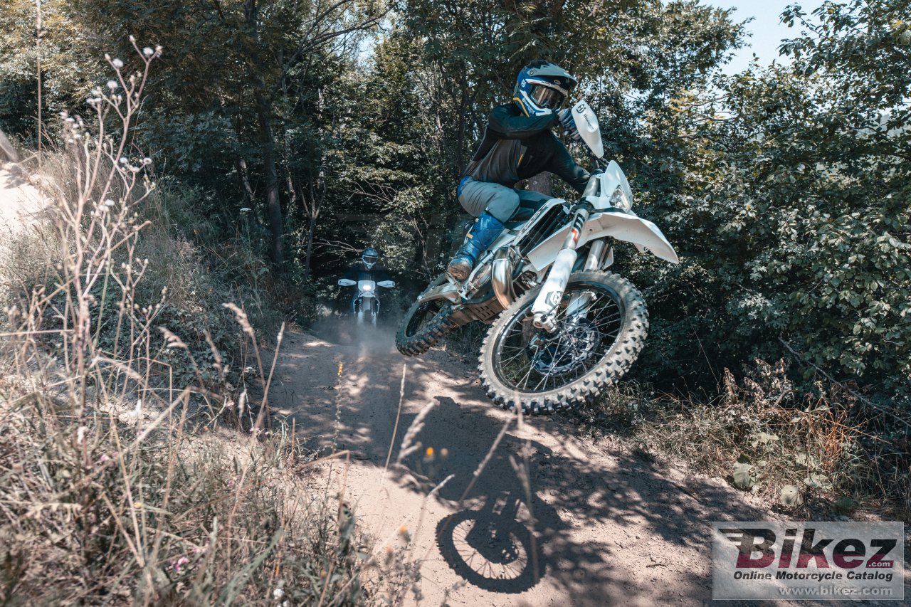Thumbnail for Husqvarna TE 300 Pro 2025