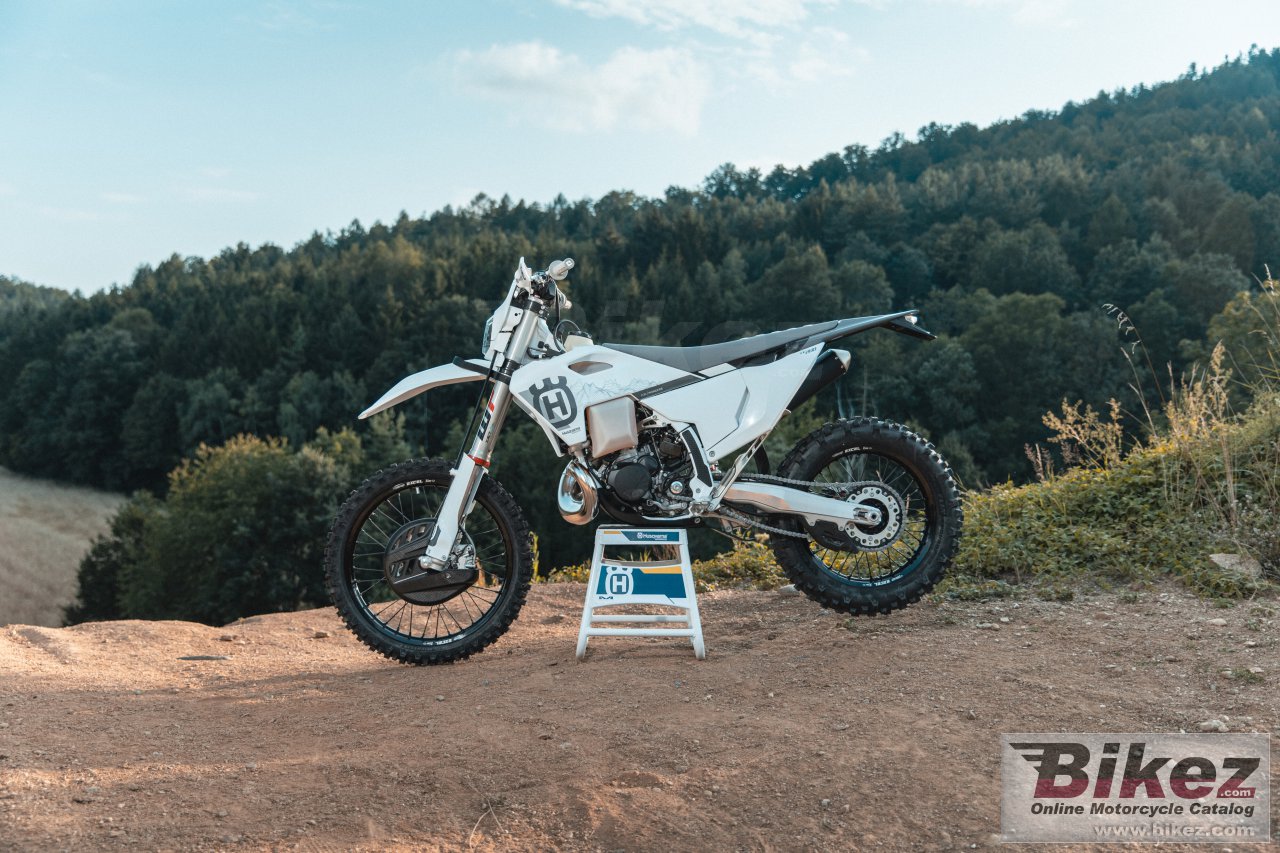Thumbnail for Husqvarna TE 300 Pro 2025