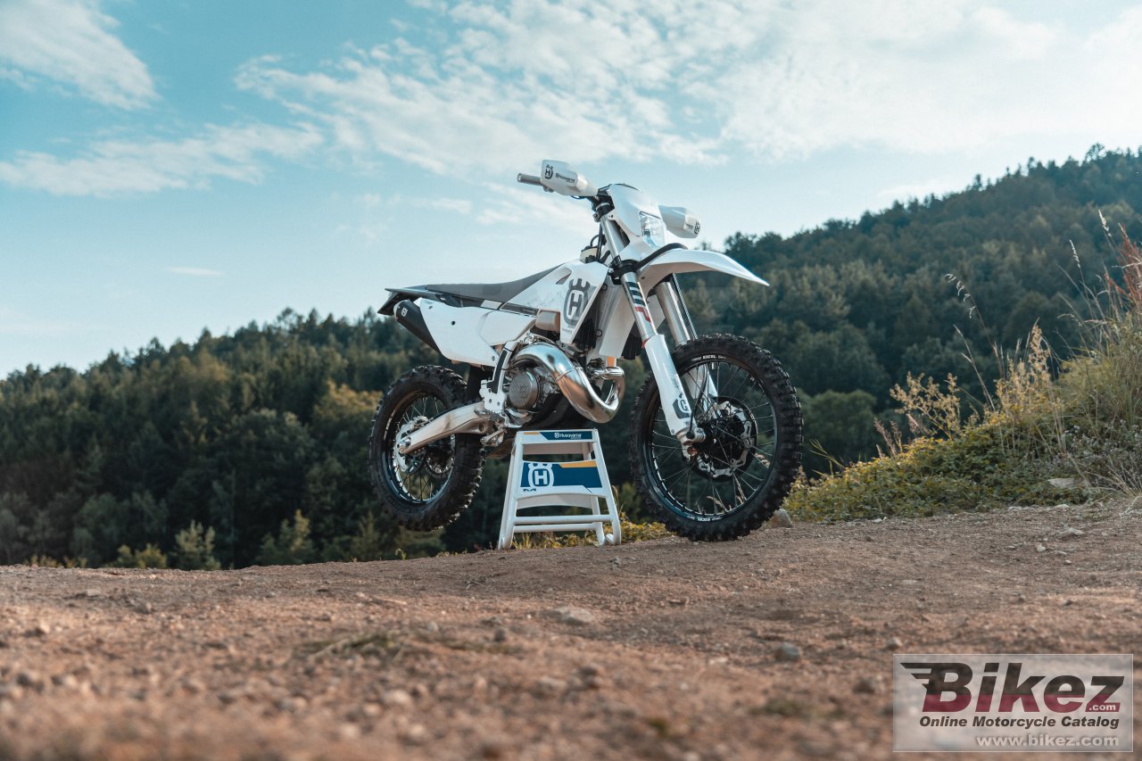 Thumbnail for Husqvarna TE 300 Pro 2025