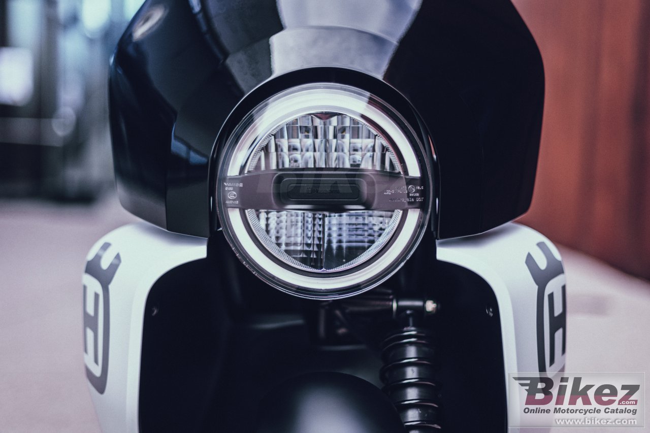 Thumbnail for Husqvarna Vectorr 2022