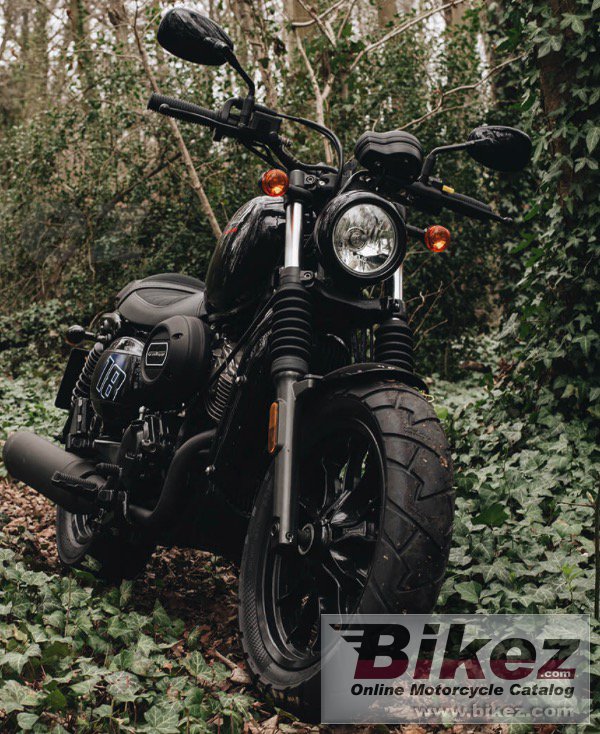 Hyosung Aquila GV125S