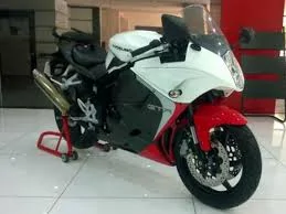 Hyosung GT250