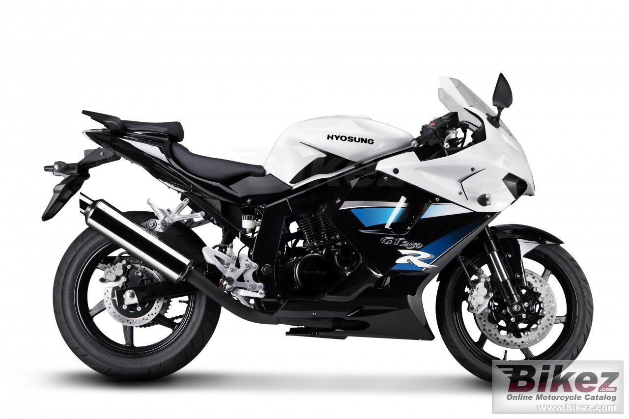 Thumbnail for Hyosung GT250R 2010