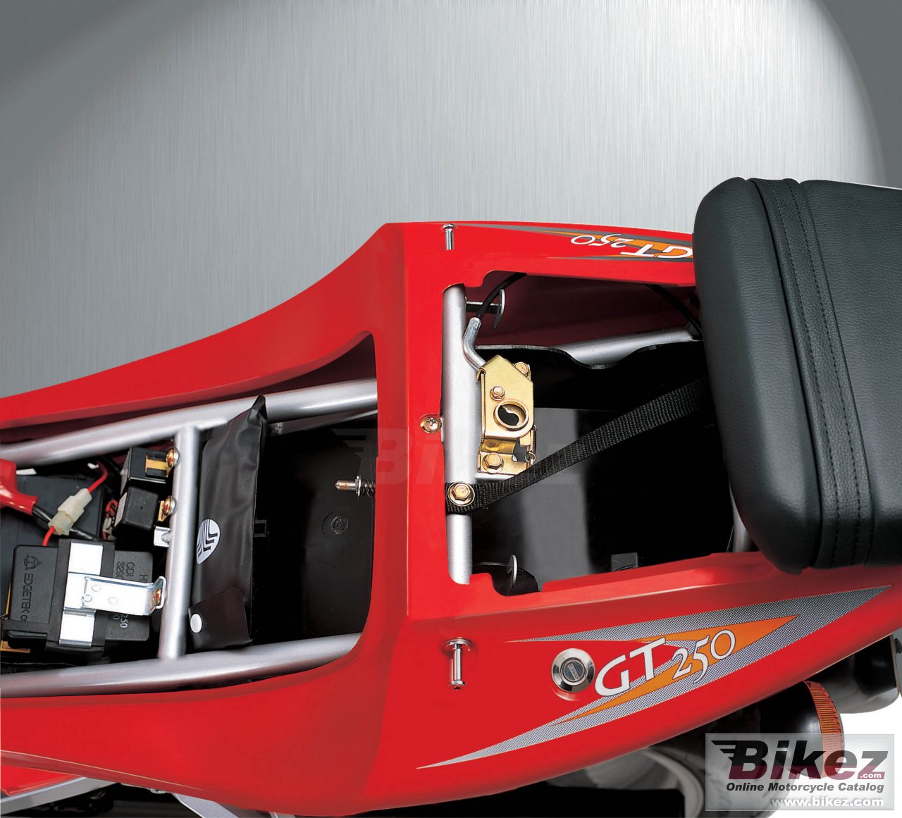 Thumbnail for Hyosung GT 250 2006