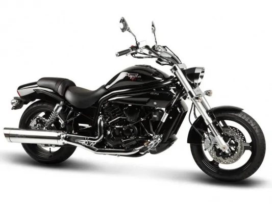Hyosung GV650