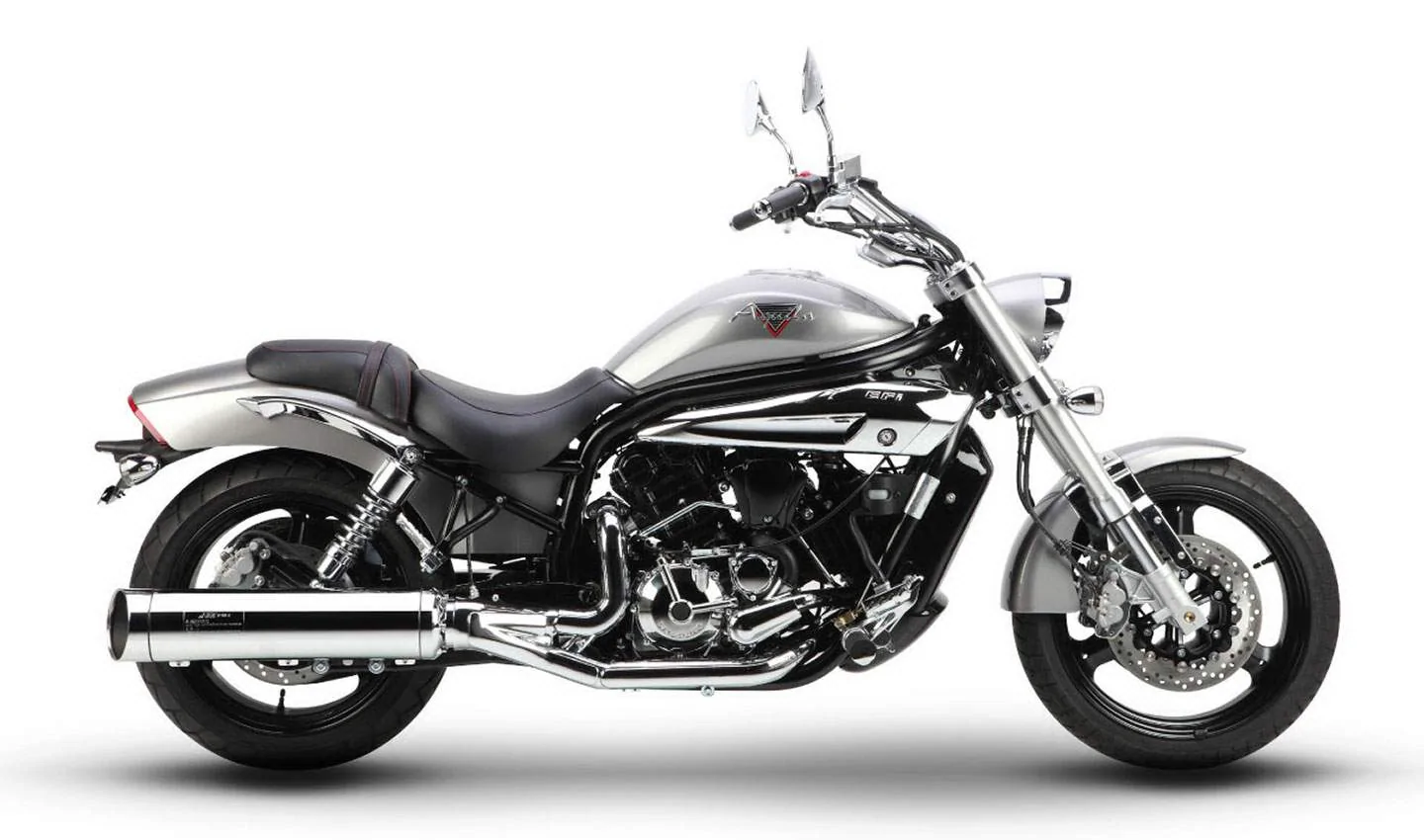 Hyosung GV650 Aquila Pro