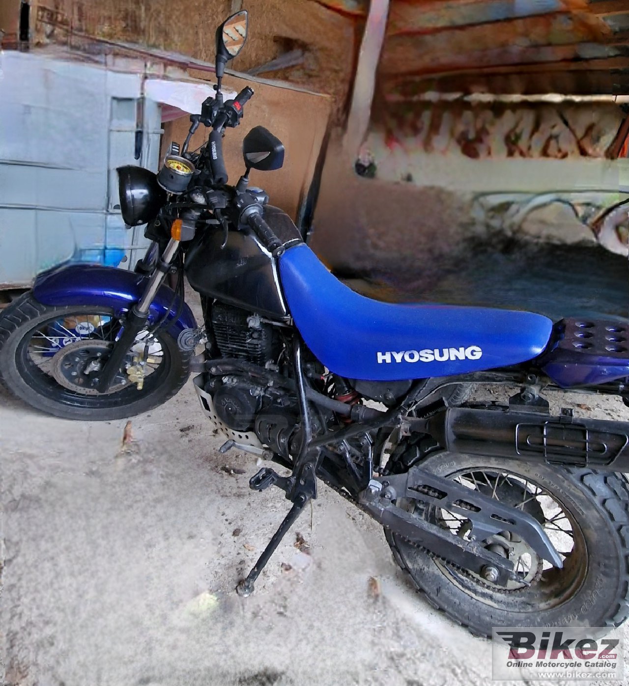 Hyosung Karion RT 125