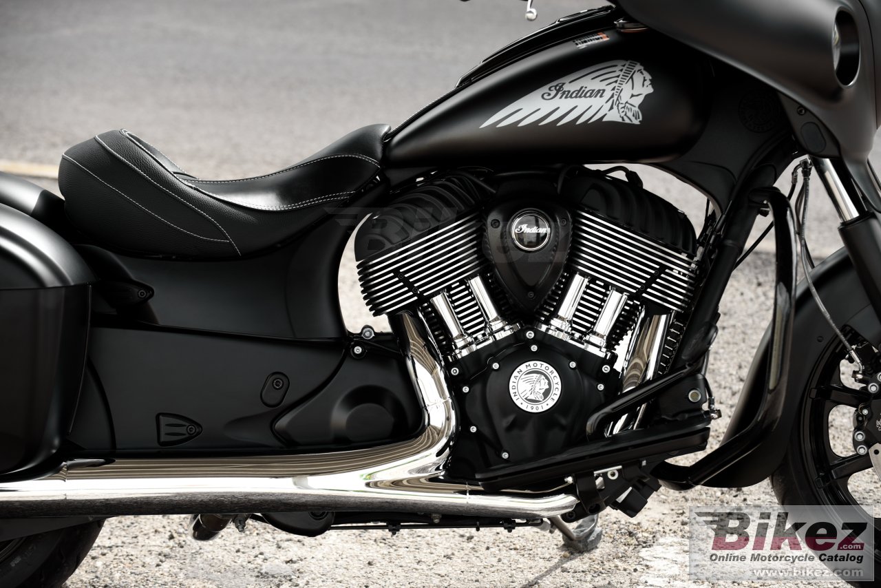 Thumbnail for Indian Chieftain Dark Horse 2018