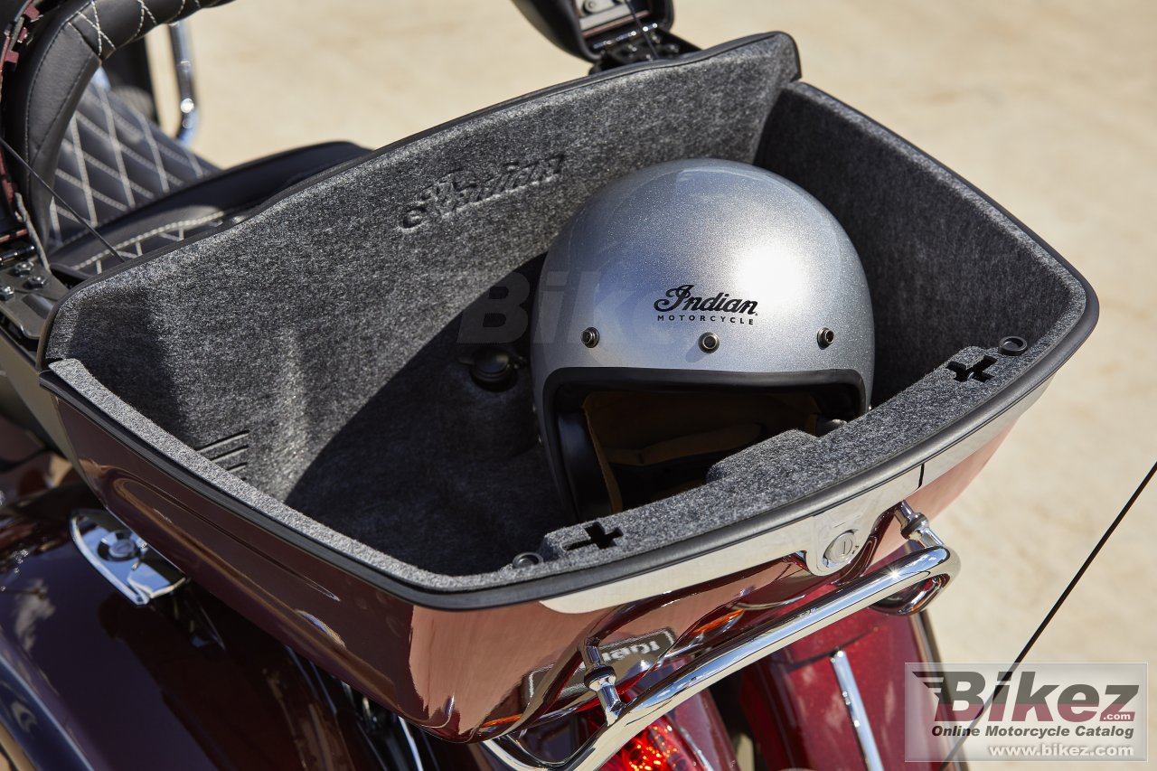 Thumbnail for Indian Roadmaster 2021