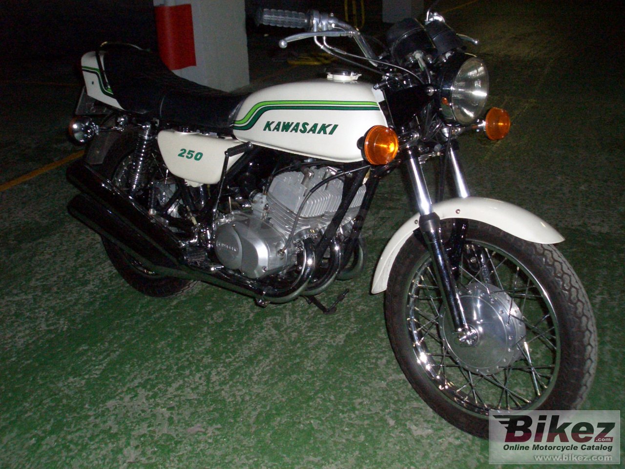 Kawasaki 250 S 1 Mach I