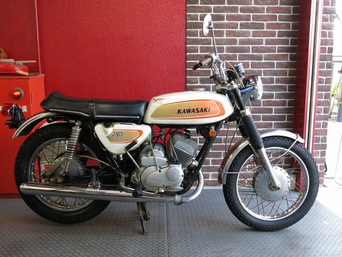 Thumbnail for Kawasaki A1 Samurai 1971