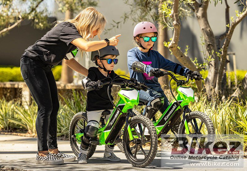 Thumbnail for Kawasaki Elektrode 2023