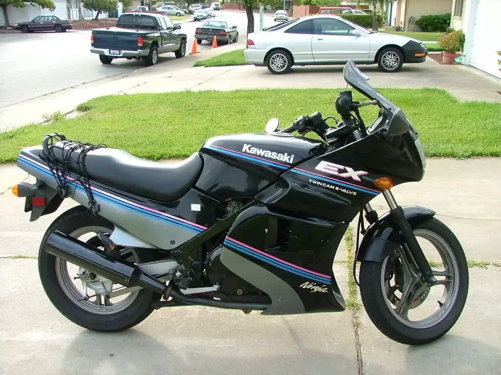 Thumbnail for Kawasaki EX 500 1991