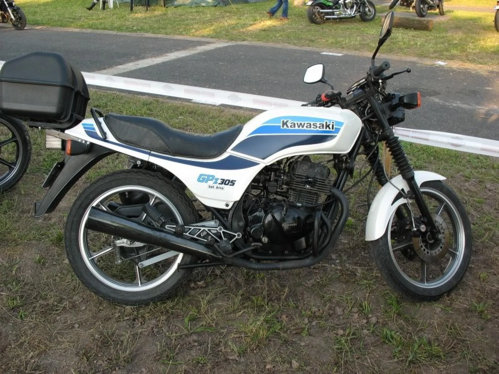 Thumbnail for Kawasaki GPZ 305 Belt Drive 1984