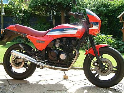 Thumbnail for Kawasaki GPZ 400 1985
