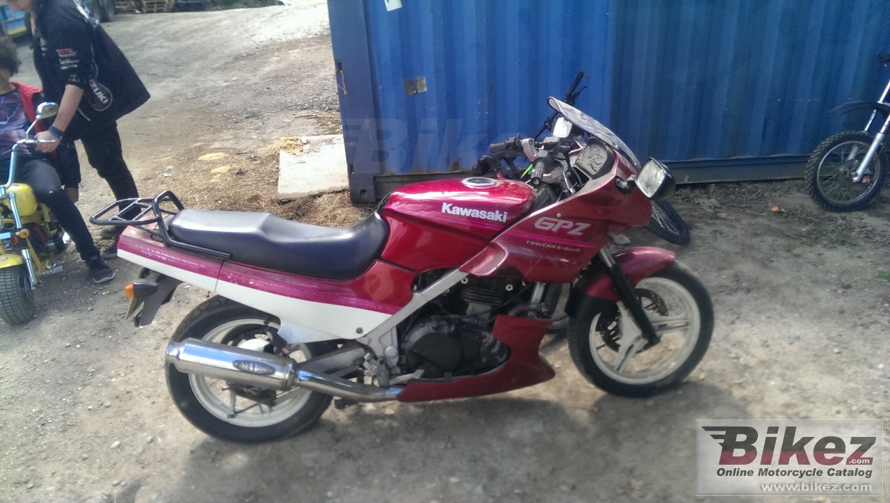 Thumbnail for Kawasaki GPZ 500 S 1990