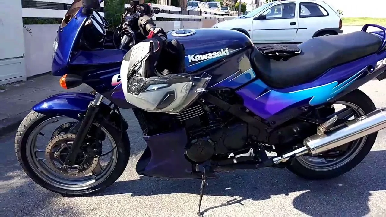 Kawasaki GPZ 500 S