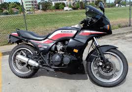Kawasaki GPZ 750