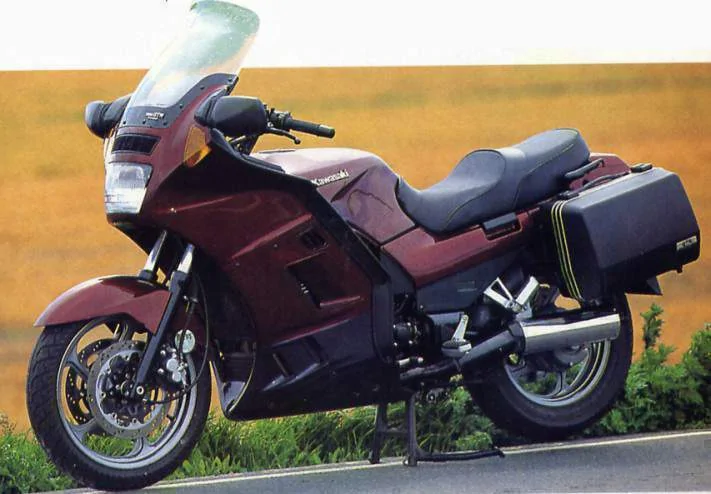 Kawasaki GTR 1000