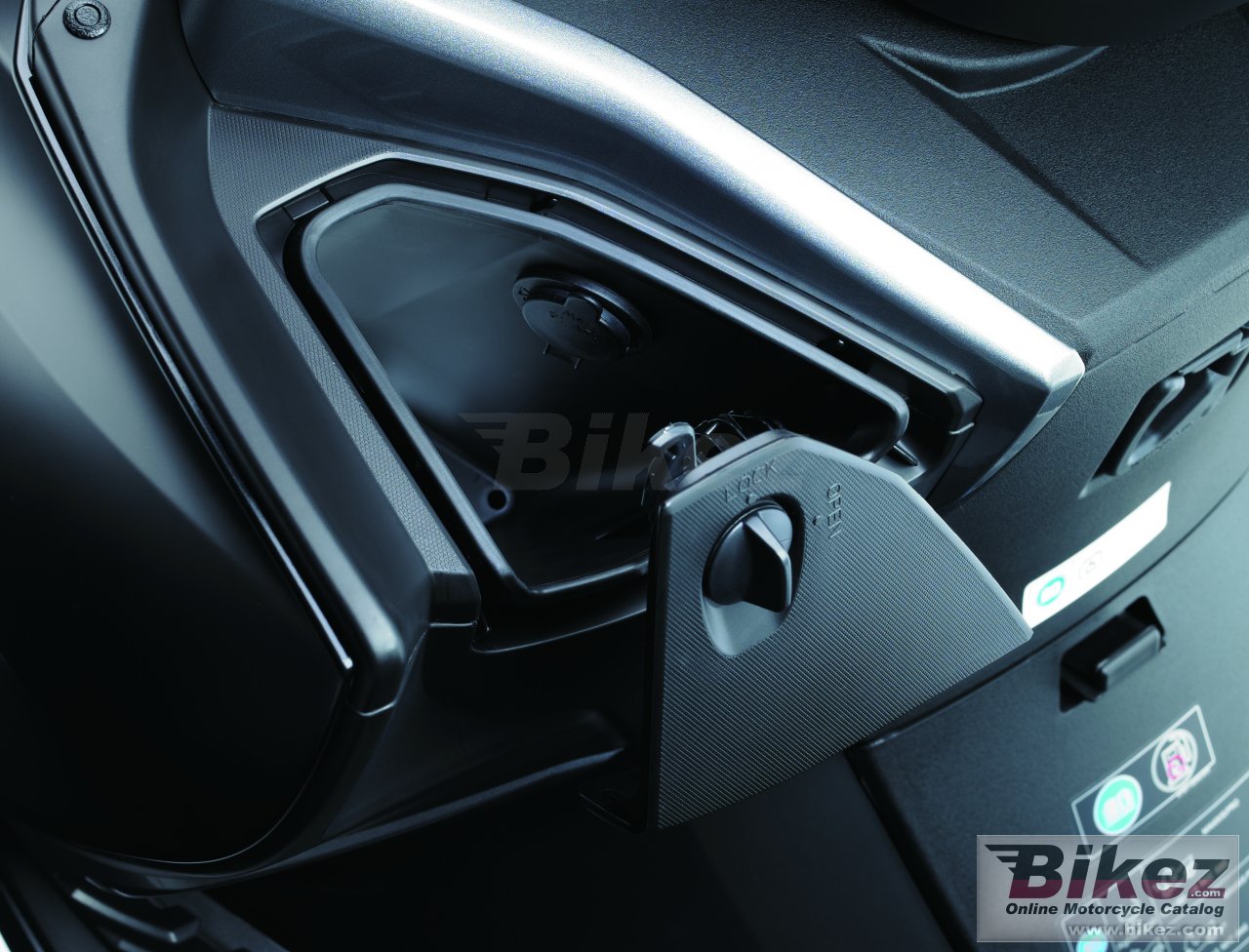 Thumbnail for Kawasaki J125 2016