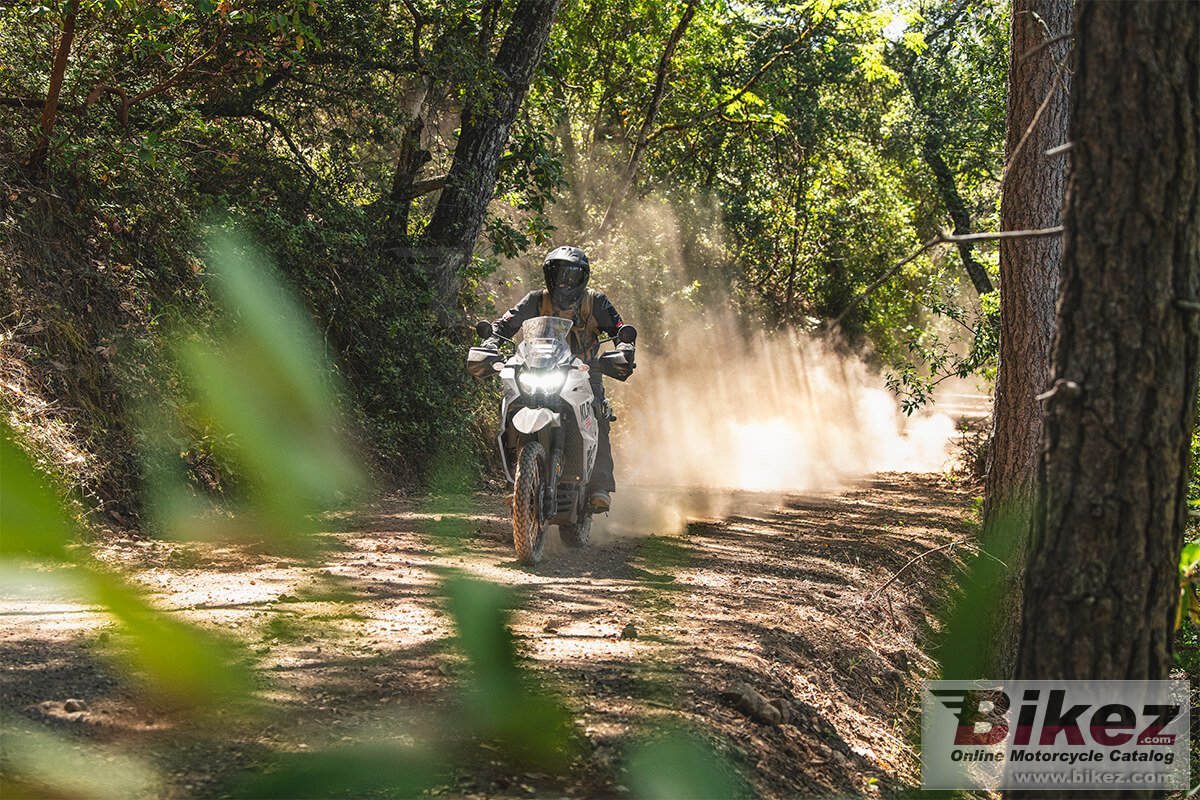 Thumbnail for Kawasaki KLR 650 2024