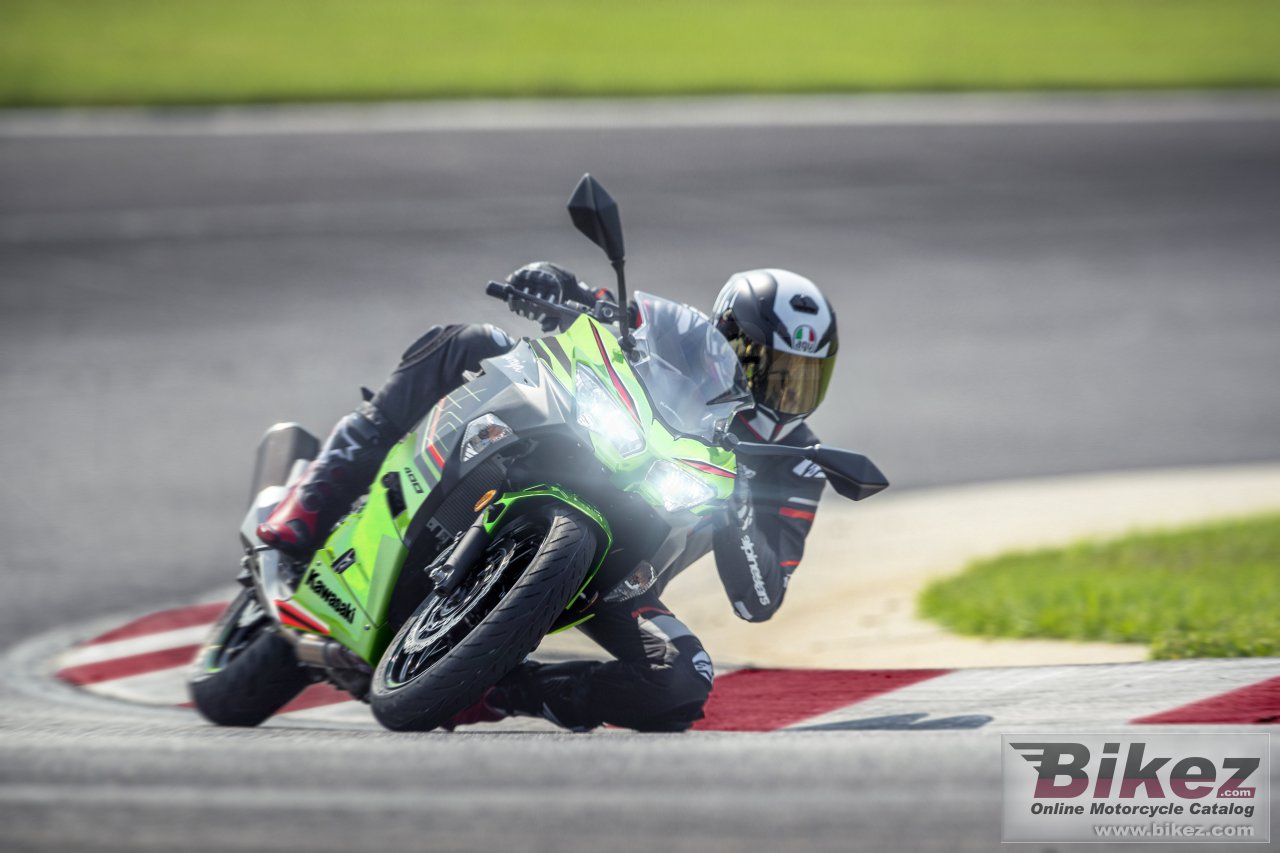Thumbnail for Kawasaki Ninja 400 2023