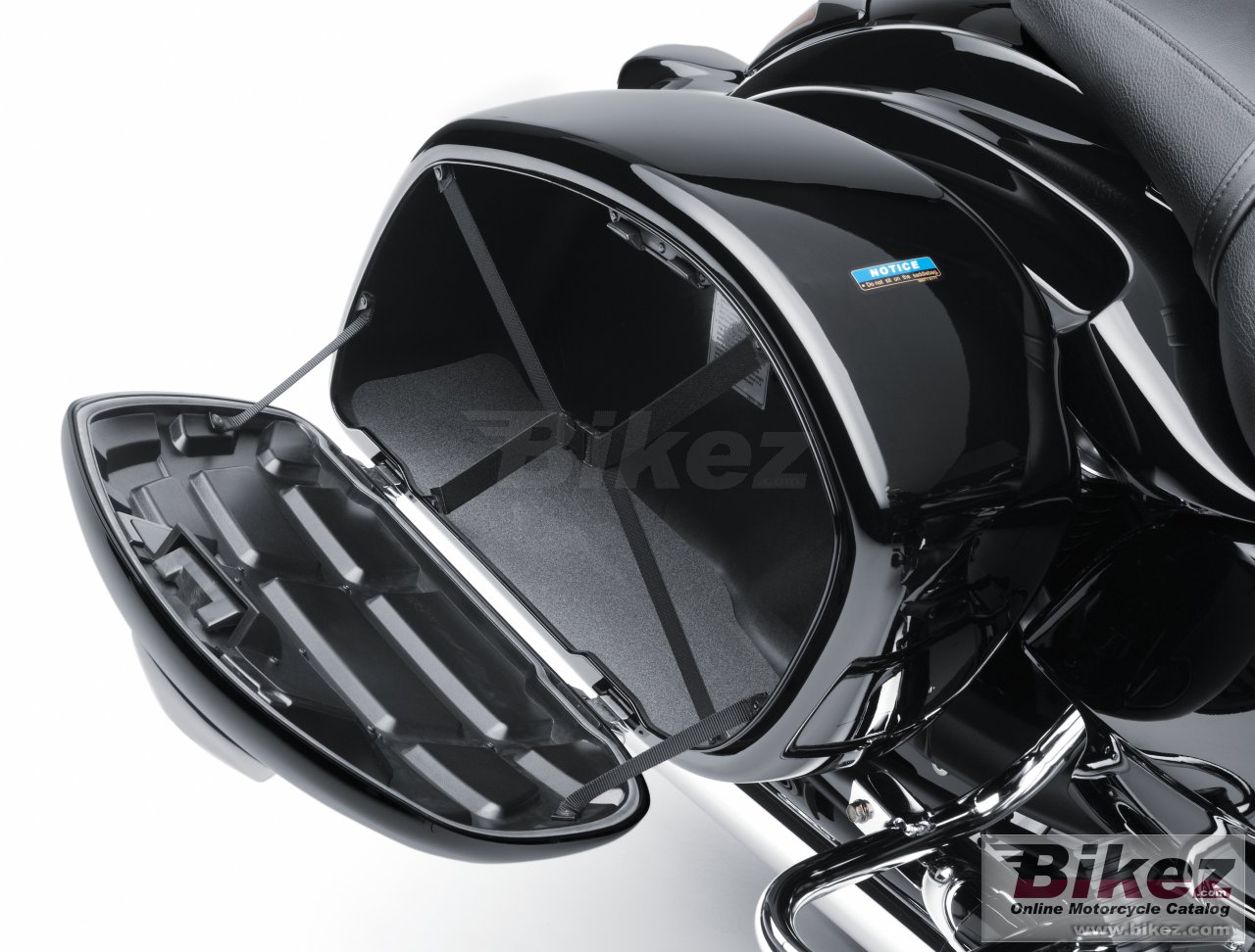 Thumbnail for Kawasaki VN 1700 Voyager Custom 2011