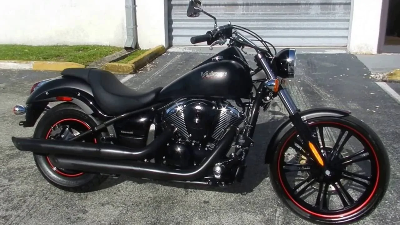 Thumbnail for Kawasaki Vulcan 900 Custom 2011