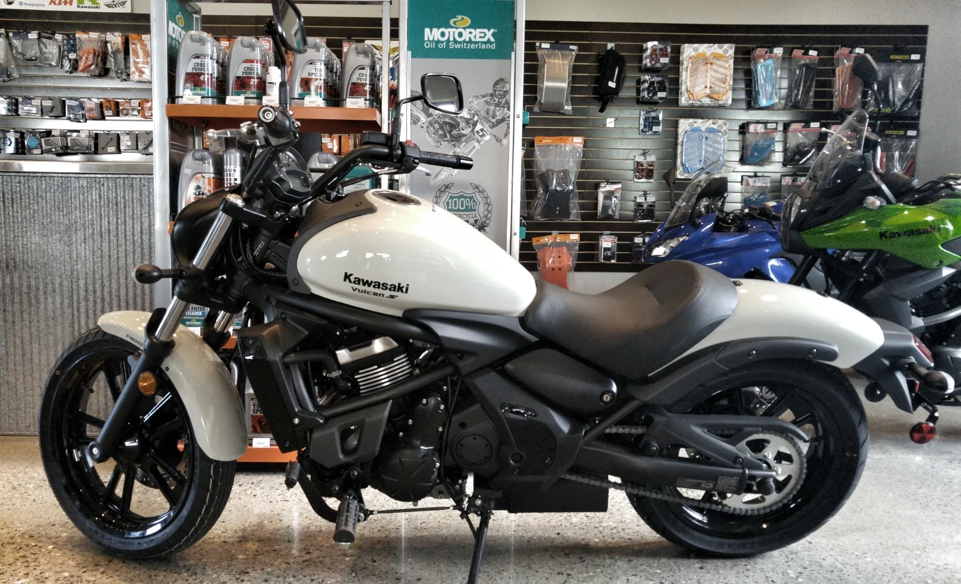 Thumbnail for Kawasaki Vulcan S 2016