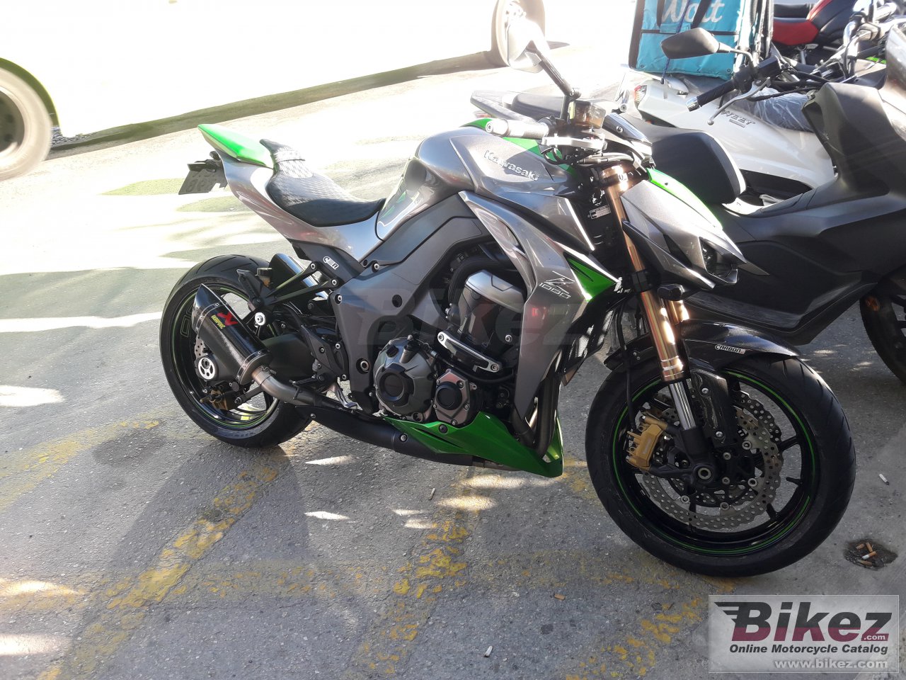 Thumbnail for Kawasaki Z1000 Special Edition 2015