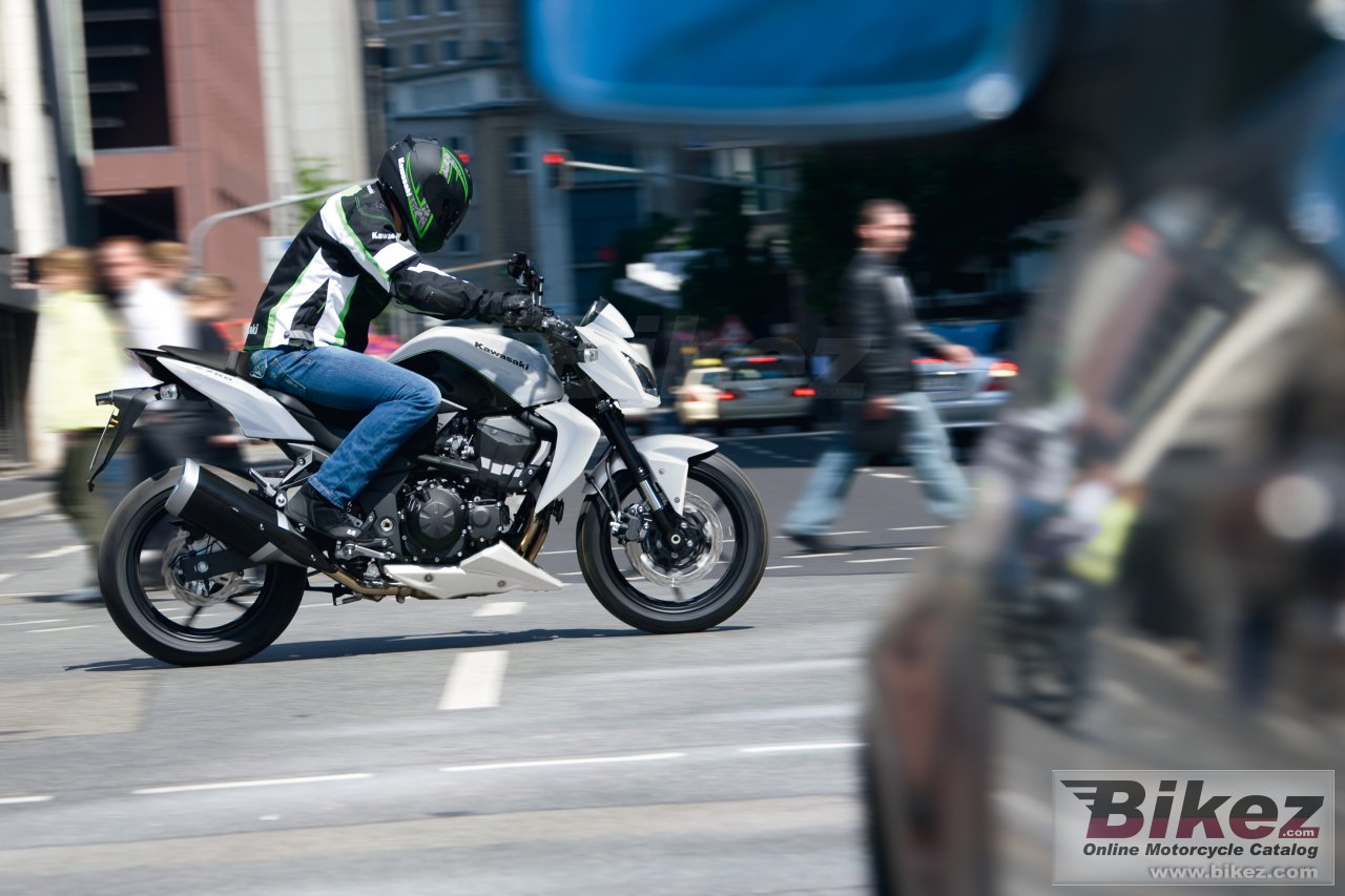 Thumbnail for Kawasaki Z750 2010