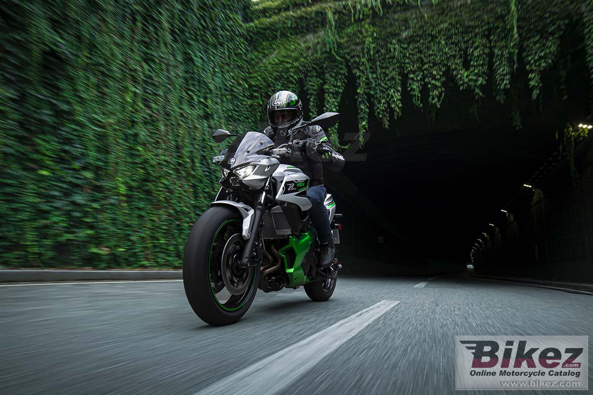 Thumbnail for Kawasaki Z7 Hybrid ABS 2024