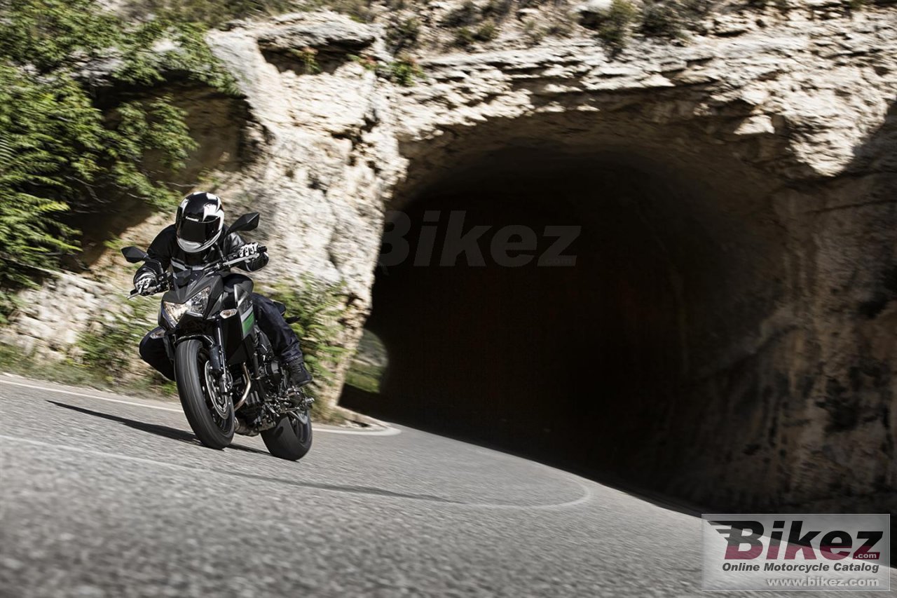 Thumbnail for Kawasaki Z800 e version 2017